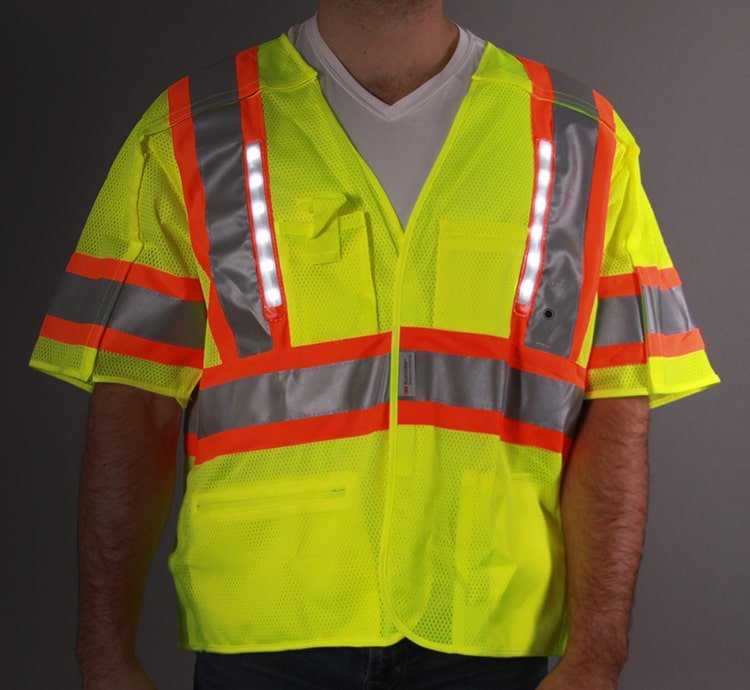 Gilet de sécurité haute visibilité 5 HI-Vision-LED-Safety-Vest-Main-min